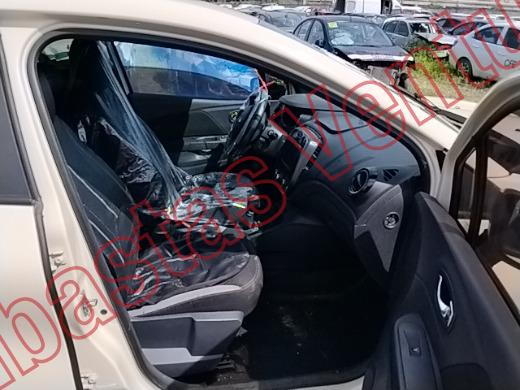RENAULT CAPTUR 2020, foto 12 de 19