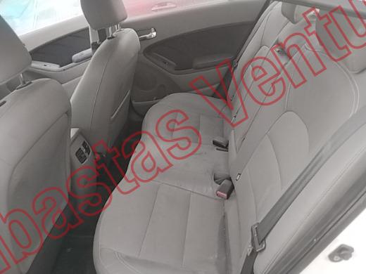 KIA FORTE   2016, foto 16 de 19