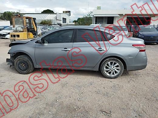 NISSAN SENTRA 2014, foto 8 de 19