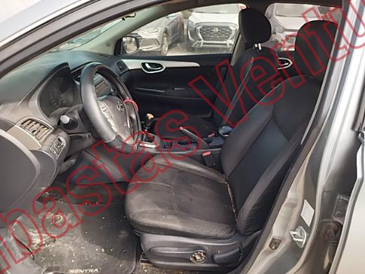 NISSAN SENTRA 2014, foto 17 de 19