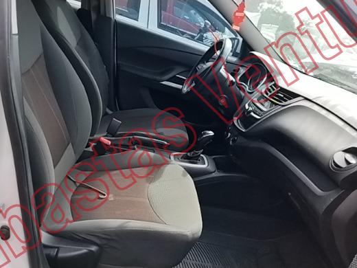 CHEVROLET AVEO 2018, foto 12 de 19