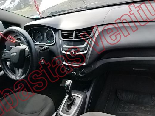 CHEVROLET AVEO 2018, foto 14 de 19
