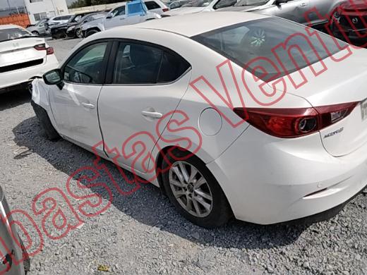MAZDA M3S 2015, foto 8 de 19