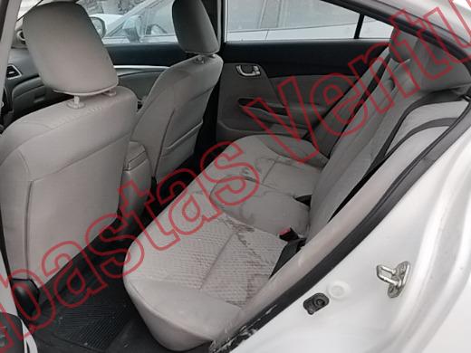HONDA CIVIC 2015, foto 16 de 19