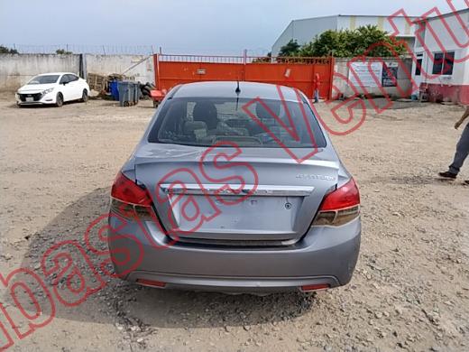 CHRYSLER ATTITUDE 2023, foto 6 de 19