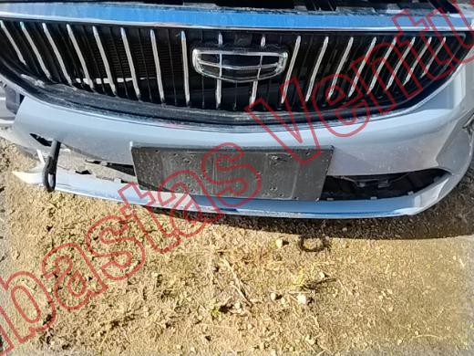 GEELY EMGRAND  2025, foto 18 de 19