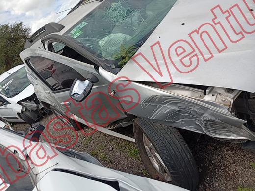 RENAULT DUSTER 2013, foto 4 de 19