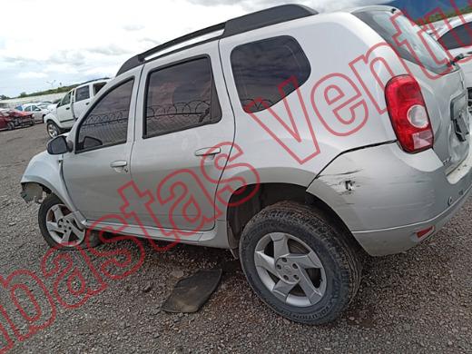 RENAULT DUSTER 2013, foto 8 de 19