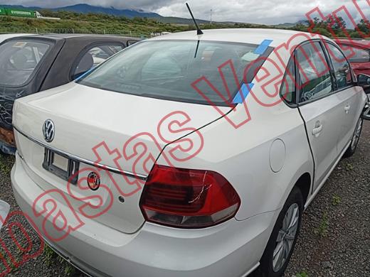 VOLKSWAGEN VENTO 2017, foto 5 de 19