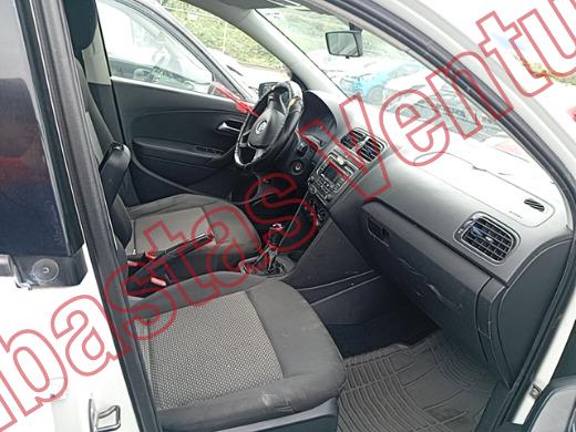 VOLKSWAGEN VENTO 2017, foto 12 de 19