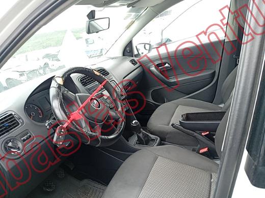 VOLKSWAGEN VENTO 2017, foto 17 de 19