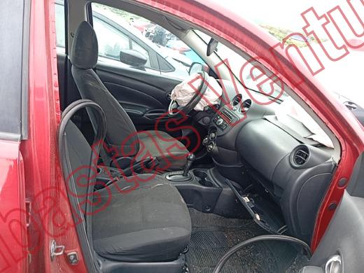 NISSAN VERSA 2013, foto 12 de 19