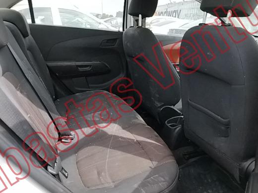 CHEVROLET SONIC 2015, foto 13 de 19