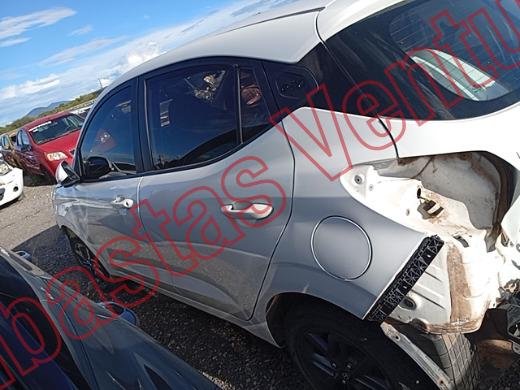 HYUNDAI GRAND I10 2023, foto 8 de 19