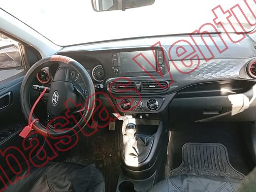 HYUNDAI GRAND I10 2023, foto 14 de 19
