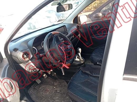 HYUNDAI GRAND I10 2023, foto 17 de 19