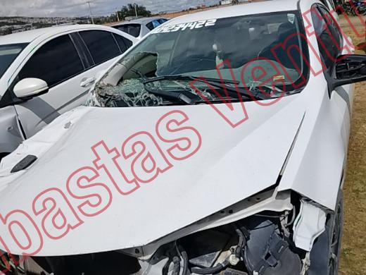 TOYOTA COROLLA 2018, foto 2 de 19