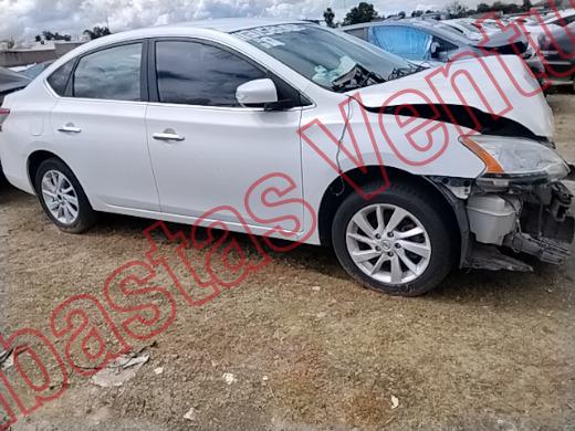 NISSAN SENTRA 2016, foto 4 de 19