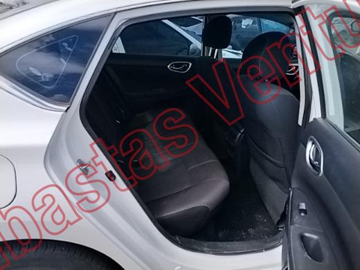 NISSAN SENTRA 2016, foto 13 de 19