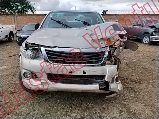 TOYOTA HILUX 2012, foto 2 de 19