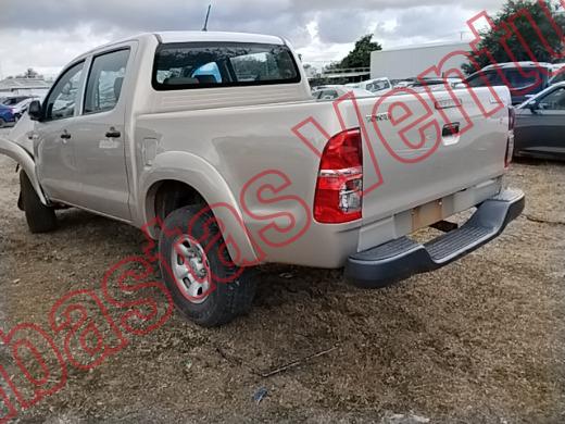 TOYOTA HILUX 2012, foto 7 de 19