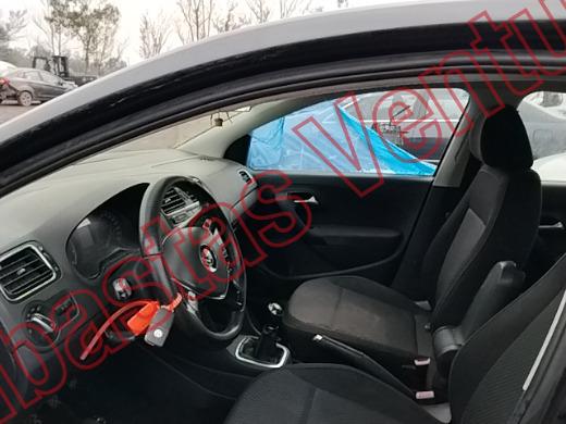 VOLKSWAGEN VENTO 2021, foto 17 de 19