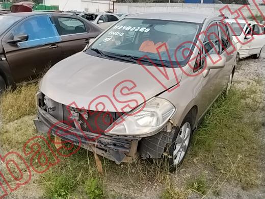 NISSAN TIIDA 2012, foto 1 de 19