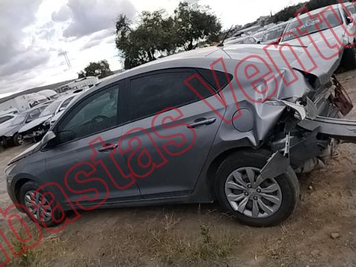 HYUNDAI ACCENT 2022, foto 8 de 19