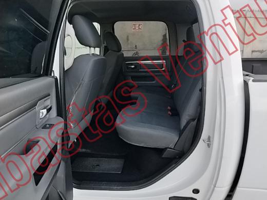 RAM RAM 1500 2015, foto 16 de 19