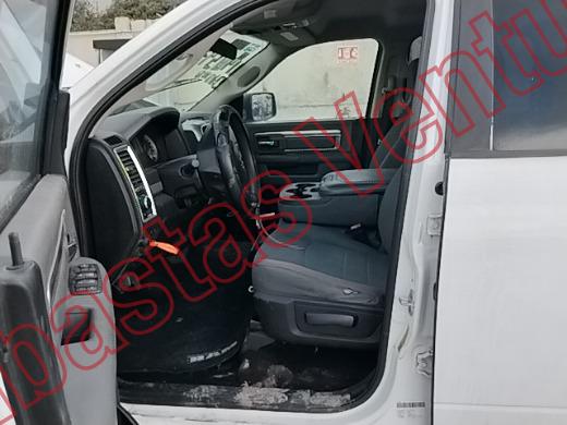 RAM RAM 1500 2015, foto 17 de 19