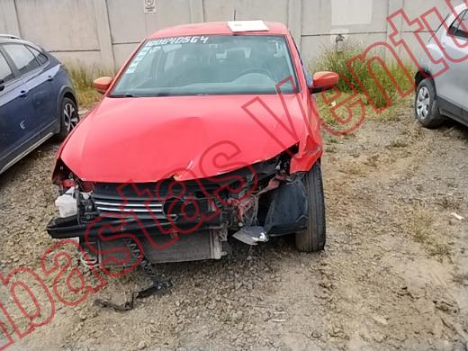 VOLKSWAGEN VENTO 2014, foto 2 de 19