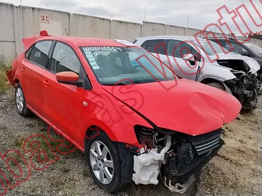 VOLKSWAGEN VENTO 2014, foto 3 de 19