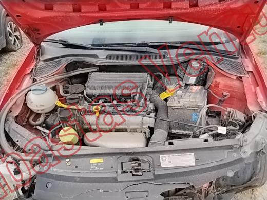 VOLKSWAGEN VENTO 2014, foto 10 de 19