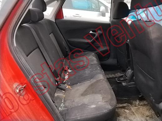 VOLKSWAGEN VENTO 2014, foto 13 de 19