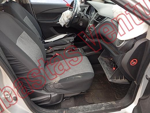 CHEVROLET AVEO 2018, foto 12 de 19