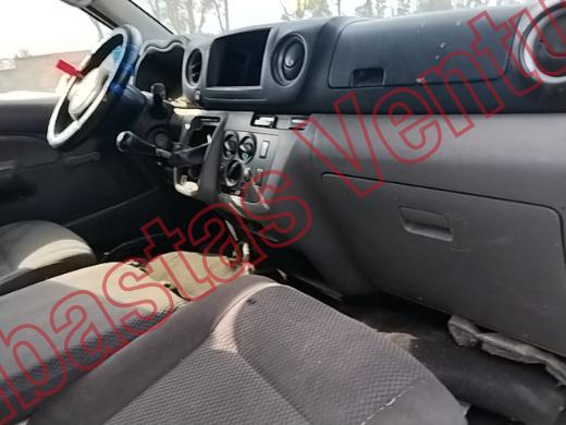 NISSAN URVAN 2014, foto 14 de 19
