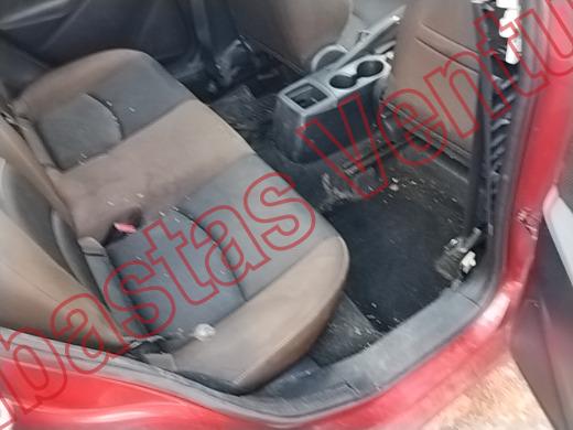 MAZDA MAZDA 2 2021, foto 13 de 19