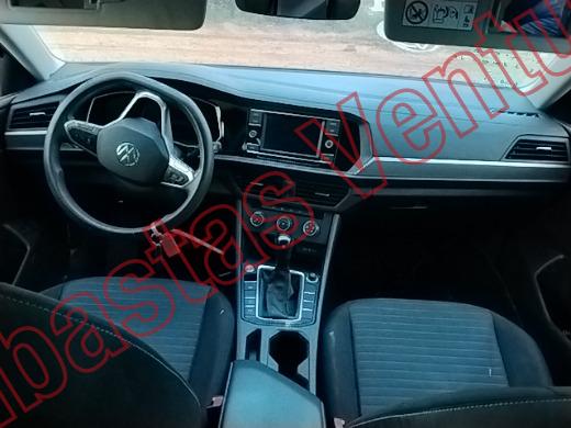 VOLKSWAGEN JETTA 2024, foto 14 de 19
