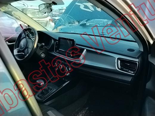 KIA RIO 2023, foto 12 de 19