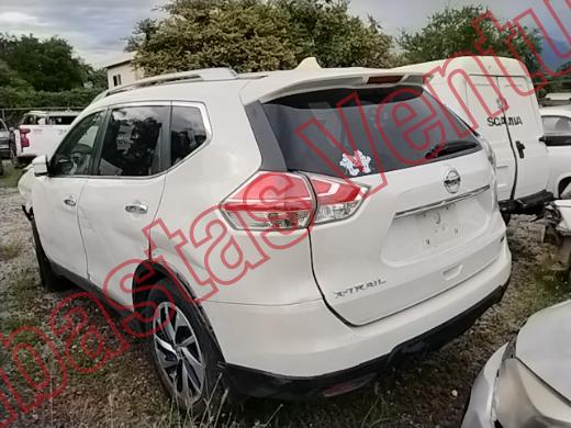 NISSAN X-TRAIL 2015, foto 7 de 19