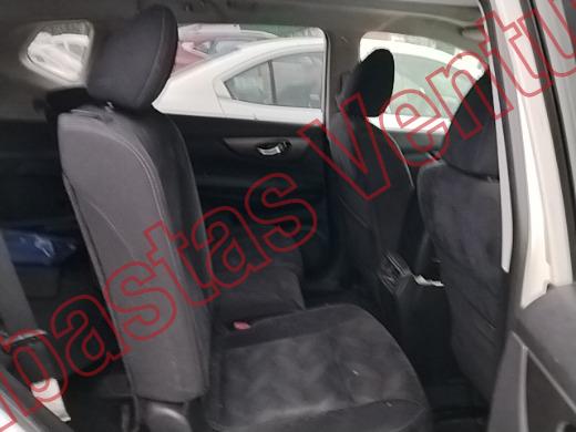 NISSAN X-TRAIL 2015, foto 13 de 19