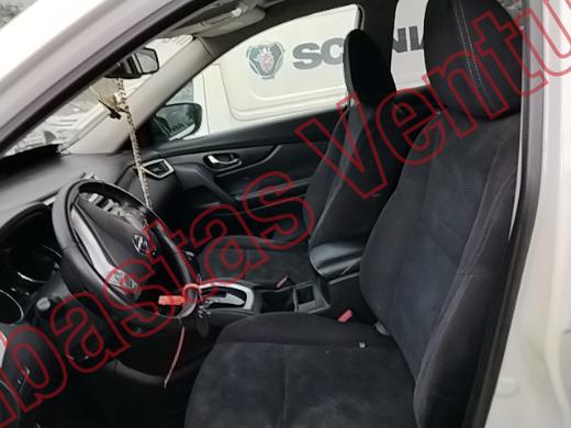NISSAN X-TRAIL 2015, foto 17 de 19