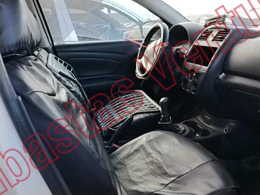 NISSAN VERSA 2017, foto 12 de 19