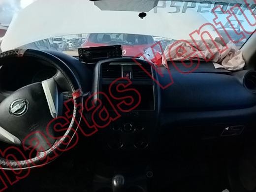 NISSAN VERSA 2017, foto 14 de 19