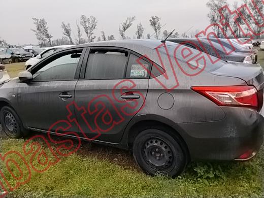 TOYOTA YARIS 2017, foto 8 de 19