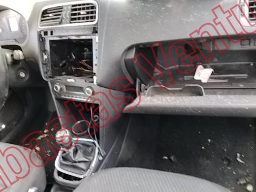 VOLKSWAGEN VENTO 2018, foto 14 de 19