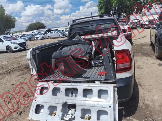 VOLKSWAGEN SAVEIRO  2023, foto 6 de 19
