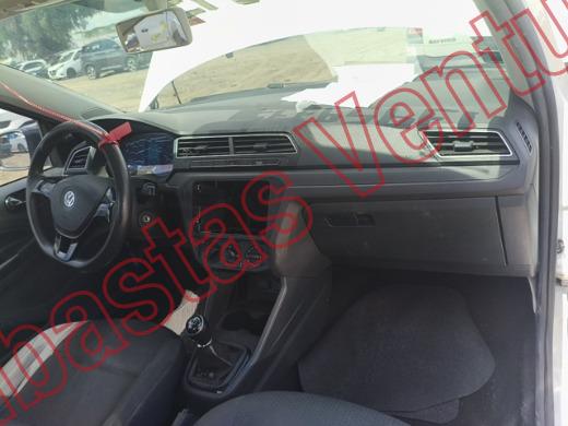 VOLKSWAGEN SAVEIRO  2023, foto 14 de 19
