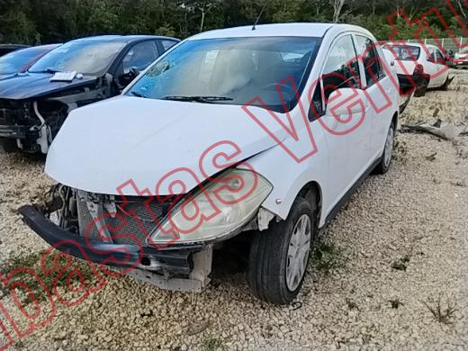 NISSAN TIIDA 2013, foto 1 de 19