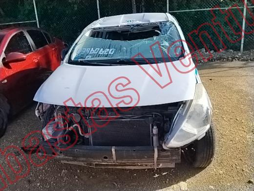 NISSAN VERSA 2019, foto 2 de 19